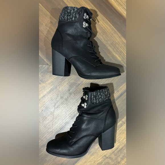 Xoxo Women's Magalin Sweater Trim Hiker Booties Women's Shoes Size 7.5M - Picture 7 of 10